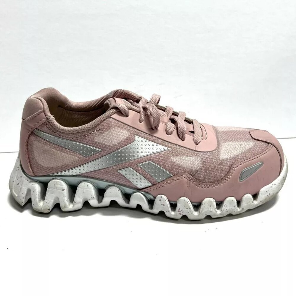 Reebok Zig Pulse Womens Sneaker Pink 8.5 Wide